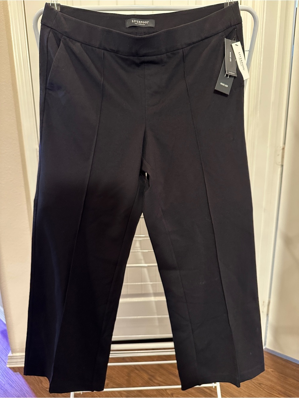 NWT Liverpool Los Angeles Wide Leg Pull-On Trousers in Black, Size 14W